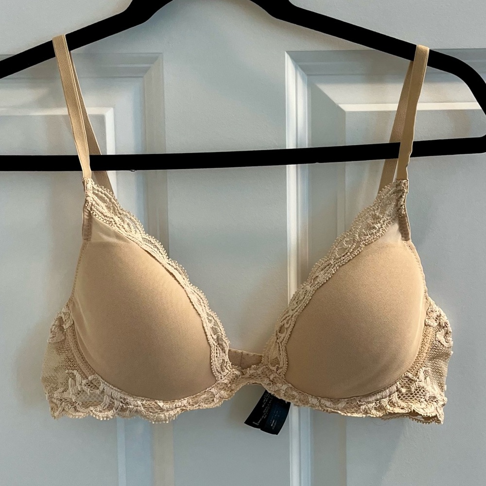 Natori Feathers Plunge T-shirt Basics Bra, Size 36B